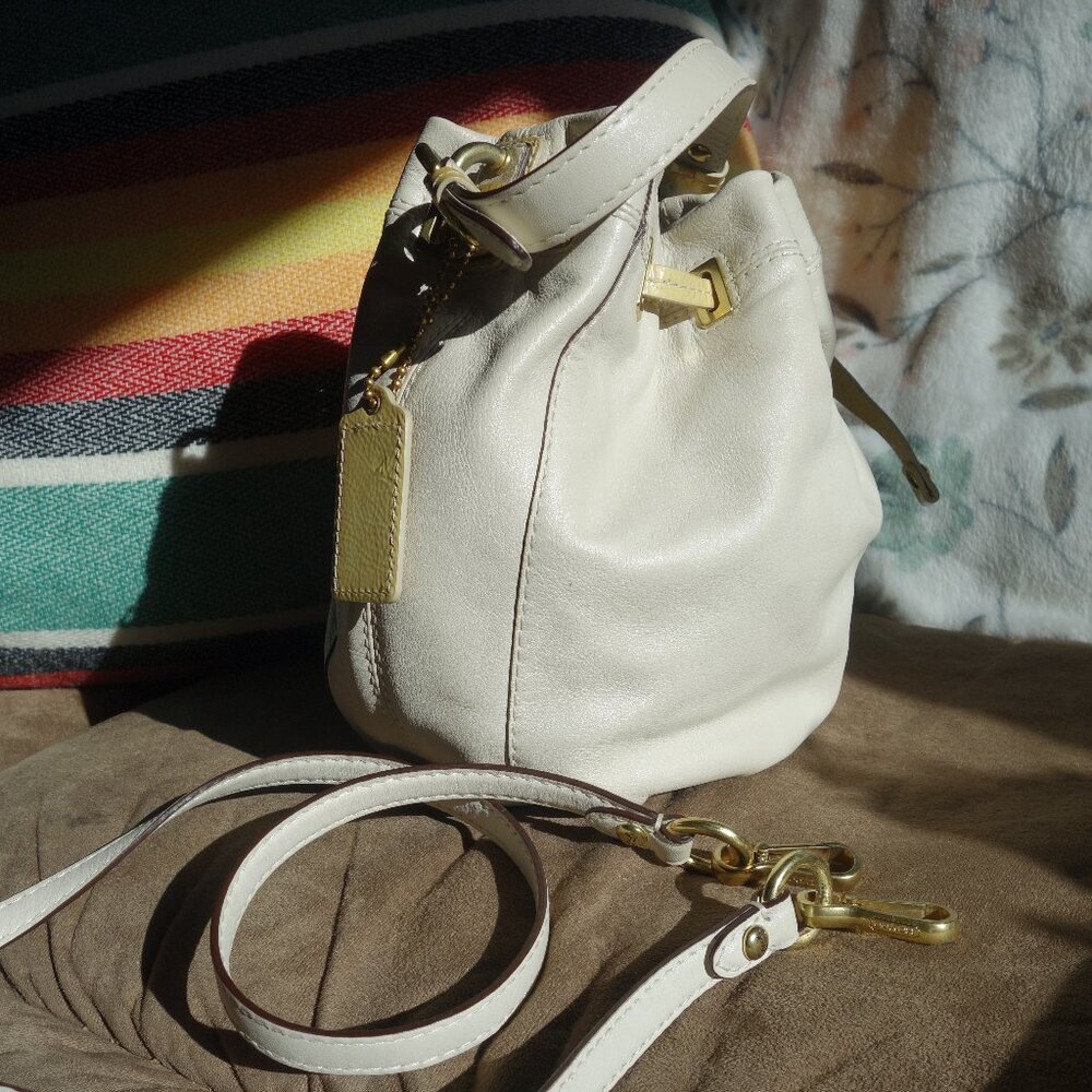 COACH soft supple leather Madison Sabrina bucket bag with drawstring close Y2K